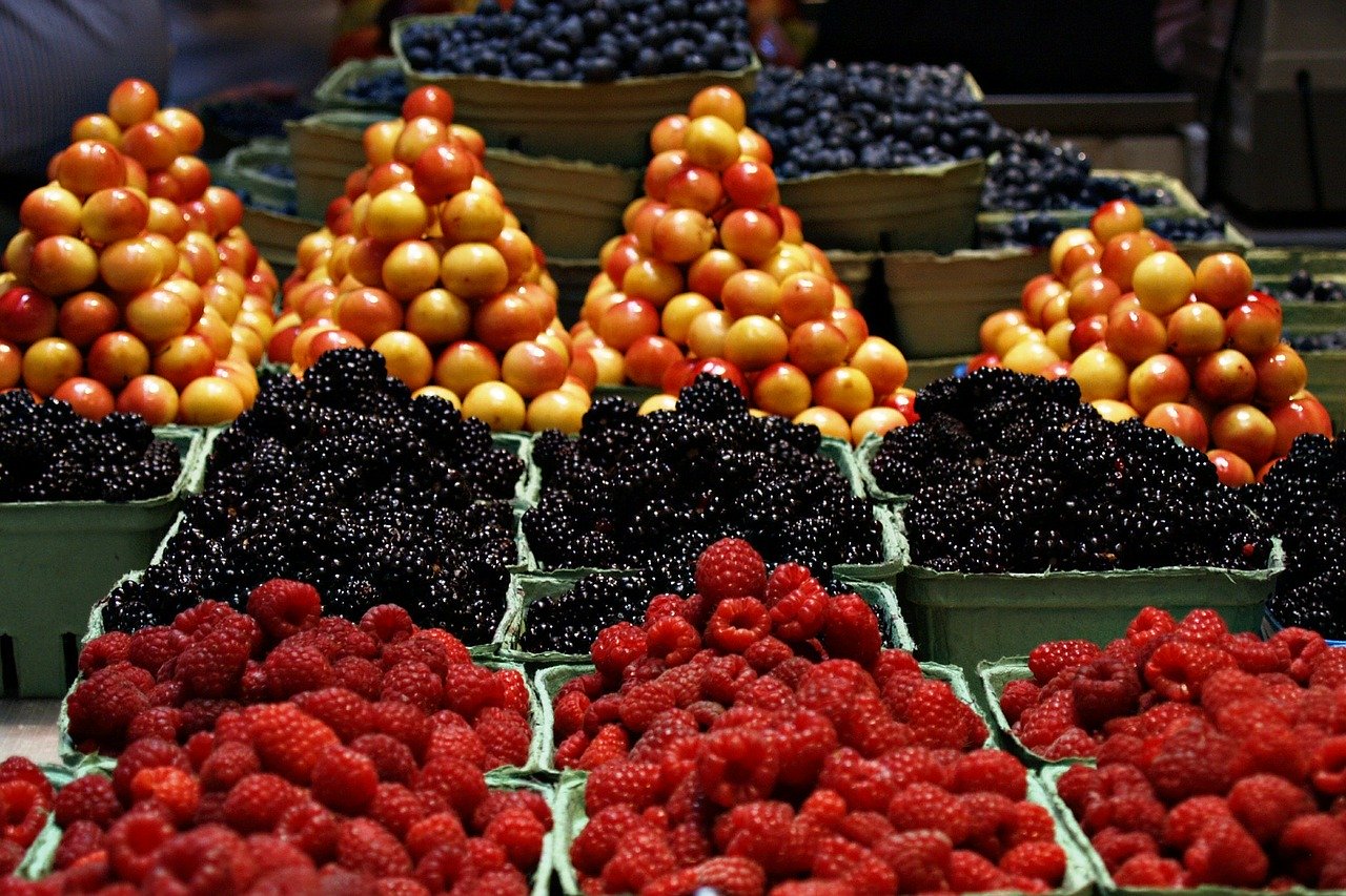 Mercados coloristas. Foto en Pixabay.