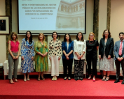 Patricia Vidal, María Vidales, Lidia Sánchez, Cani Fernández, Elena Zoido, Irene Sánchez, Julia Suderow, Susanna Grau y Carlos Cereijo en la jornada sobre los Retos y oportunidades del sector público en la reclamación de daños.