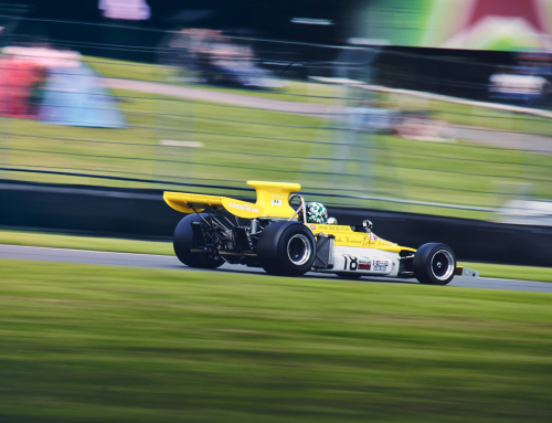 Hora de entrar en boxes: ¡iniciamos una consulta pública sobre los límites a la expansión de gasolineras!